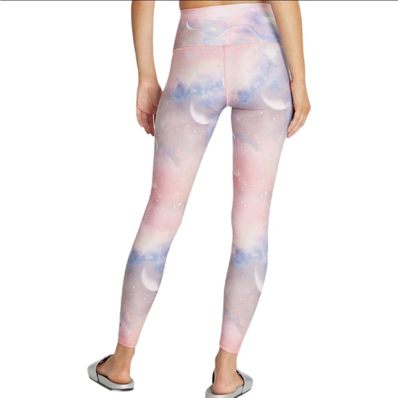 Wildfox Pants - Wildfox Leggings Cosmic Clouds Gym Sporty Lounge Wear Pink Pastels Small